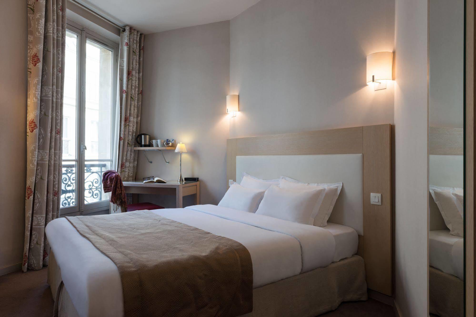 Hotel Du Savoir Париж Екстериор снимка